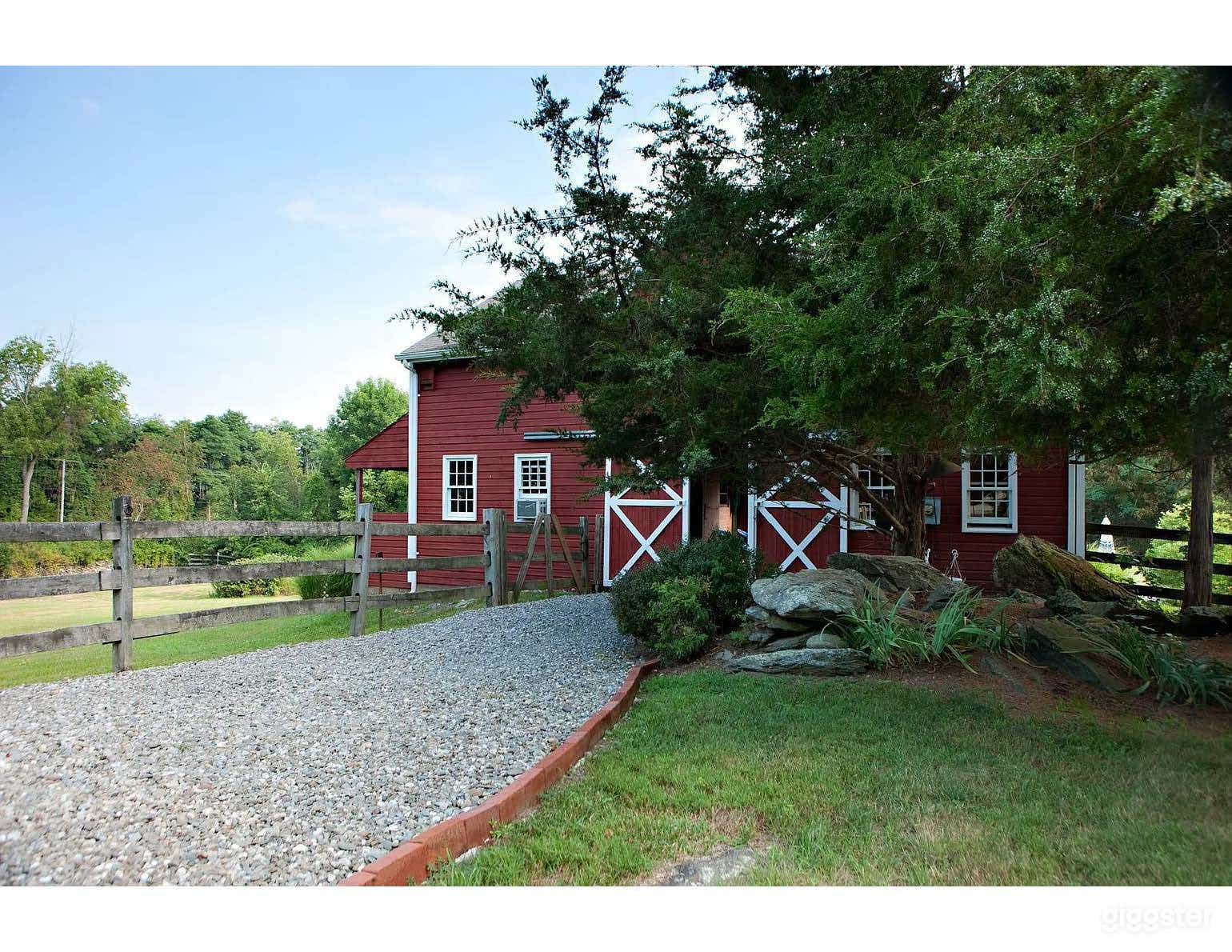  Magical Converted Barns, Pool , Estate Setting  Photo 4