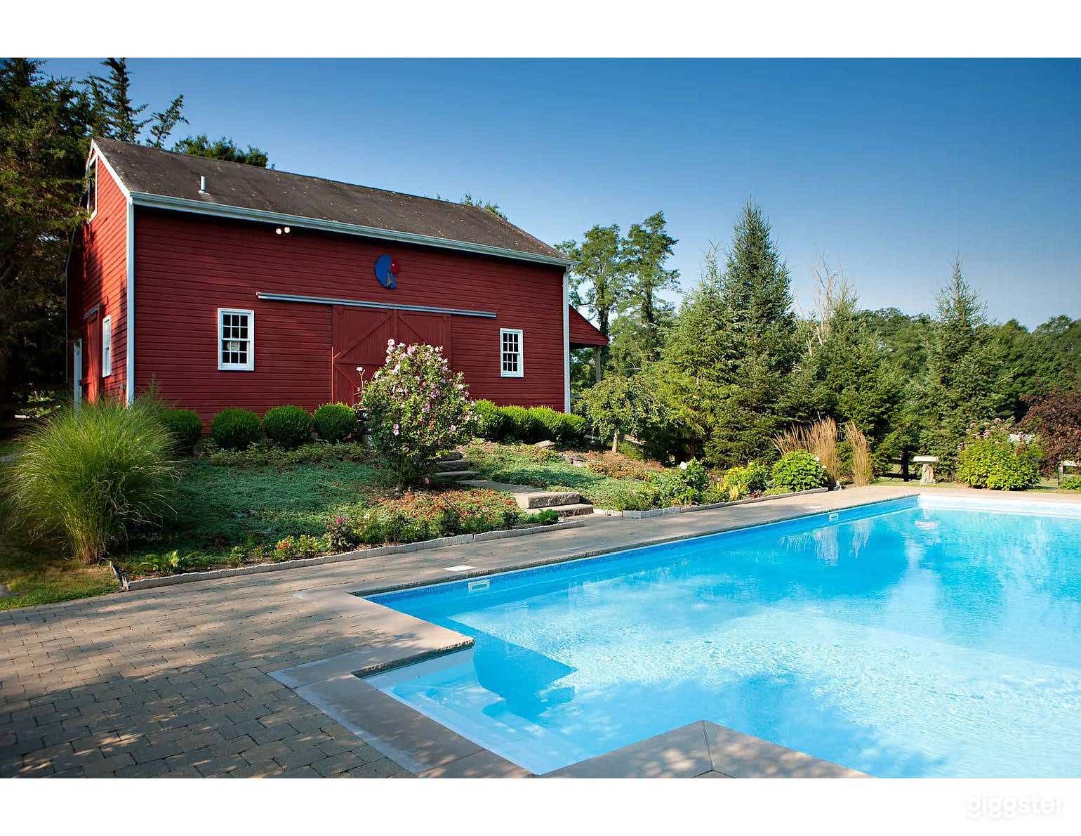 Magical Converted Barns, Pool , Estate Setting  Photo 3