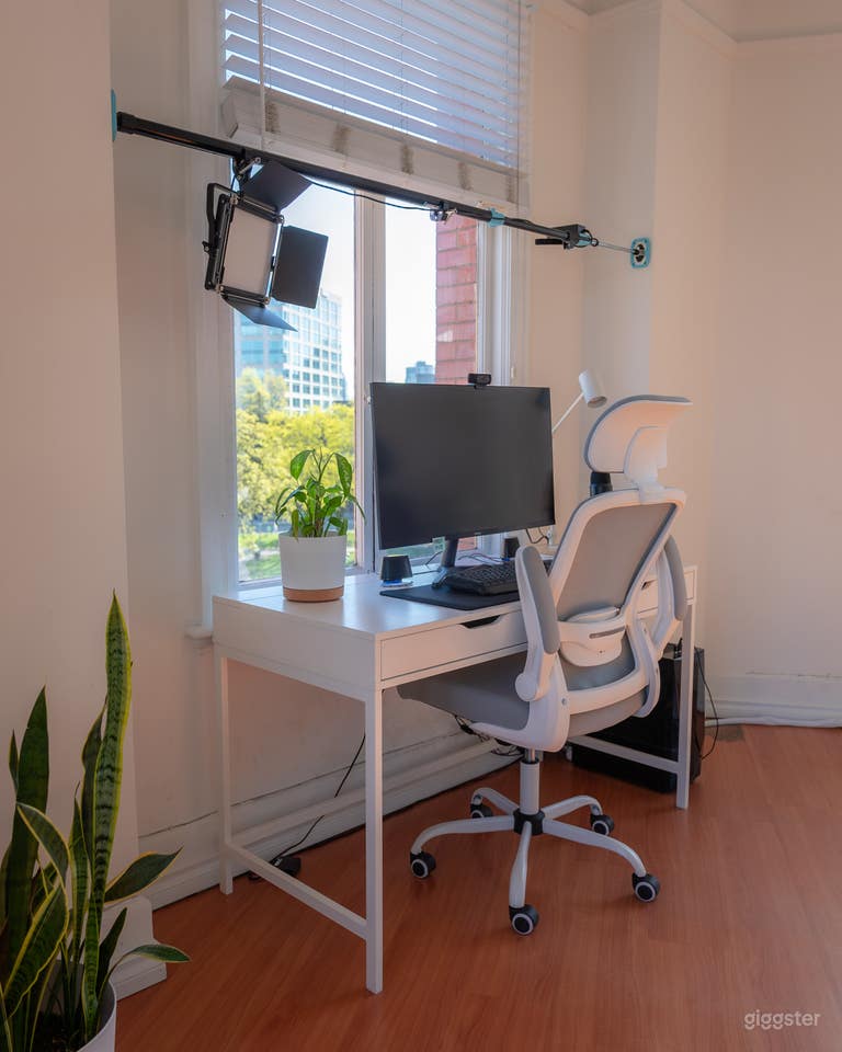  Flexible Boardroom Space with Heritage Charm 