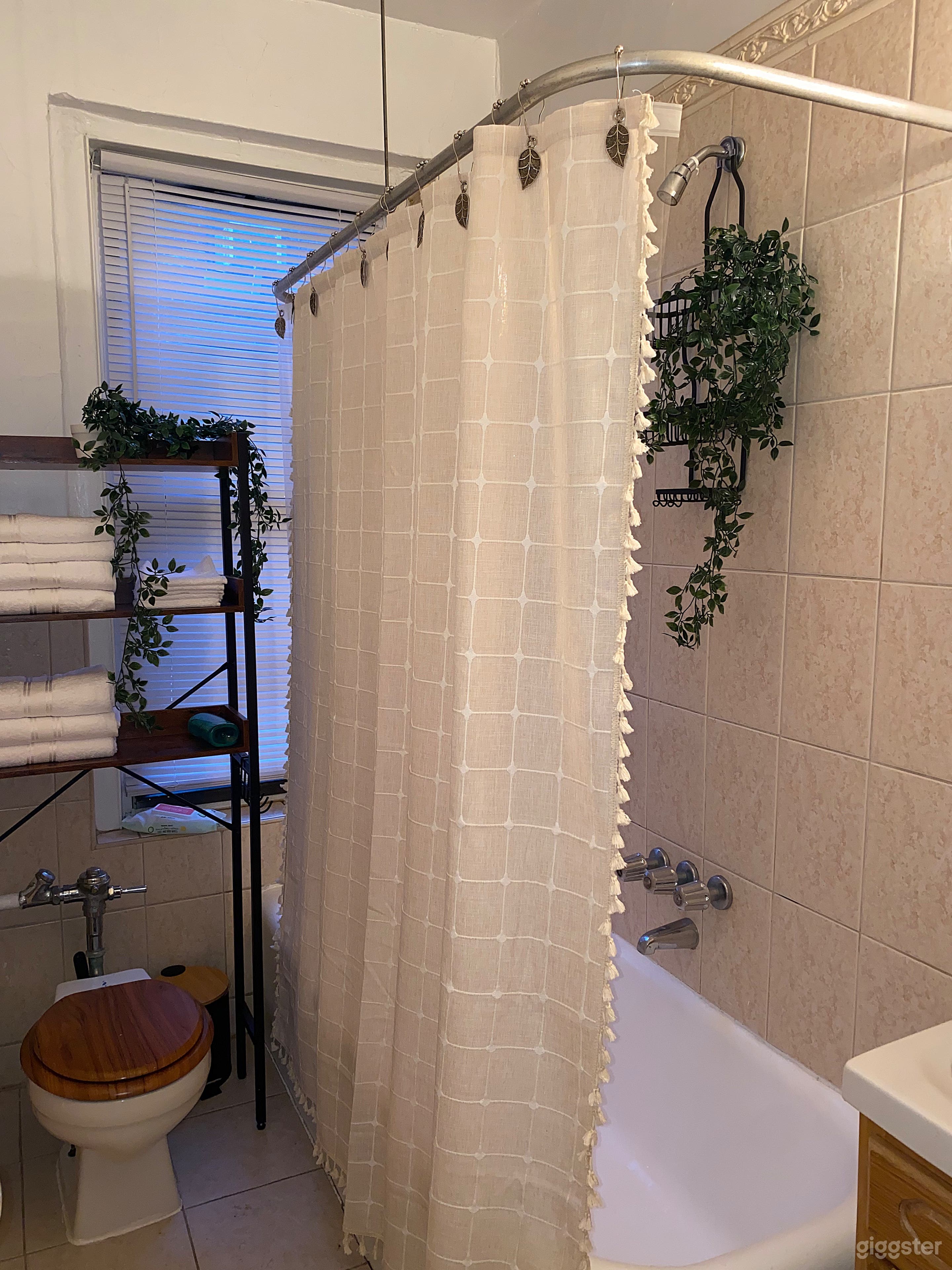 vintage new york city apartment Photo 4