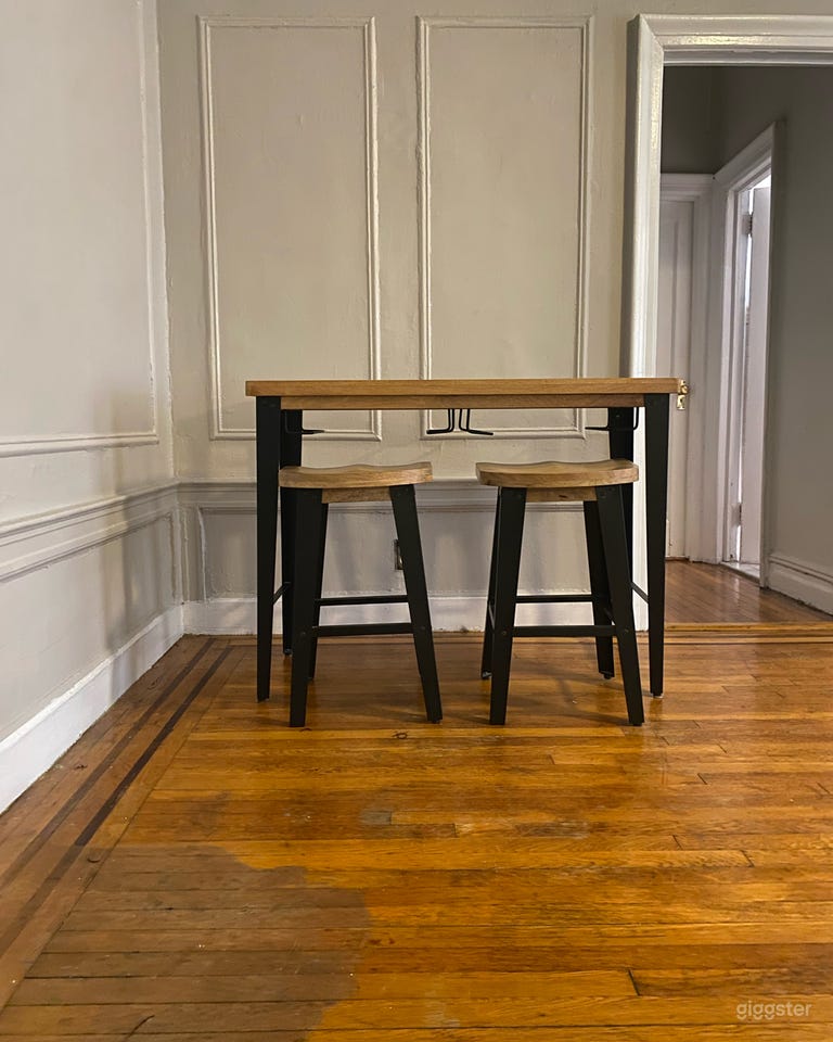  vintage new york city apartment 