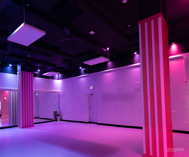  High-End West Hollywood Dance Studio with Lights and Sound 