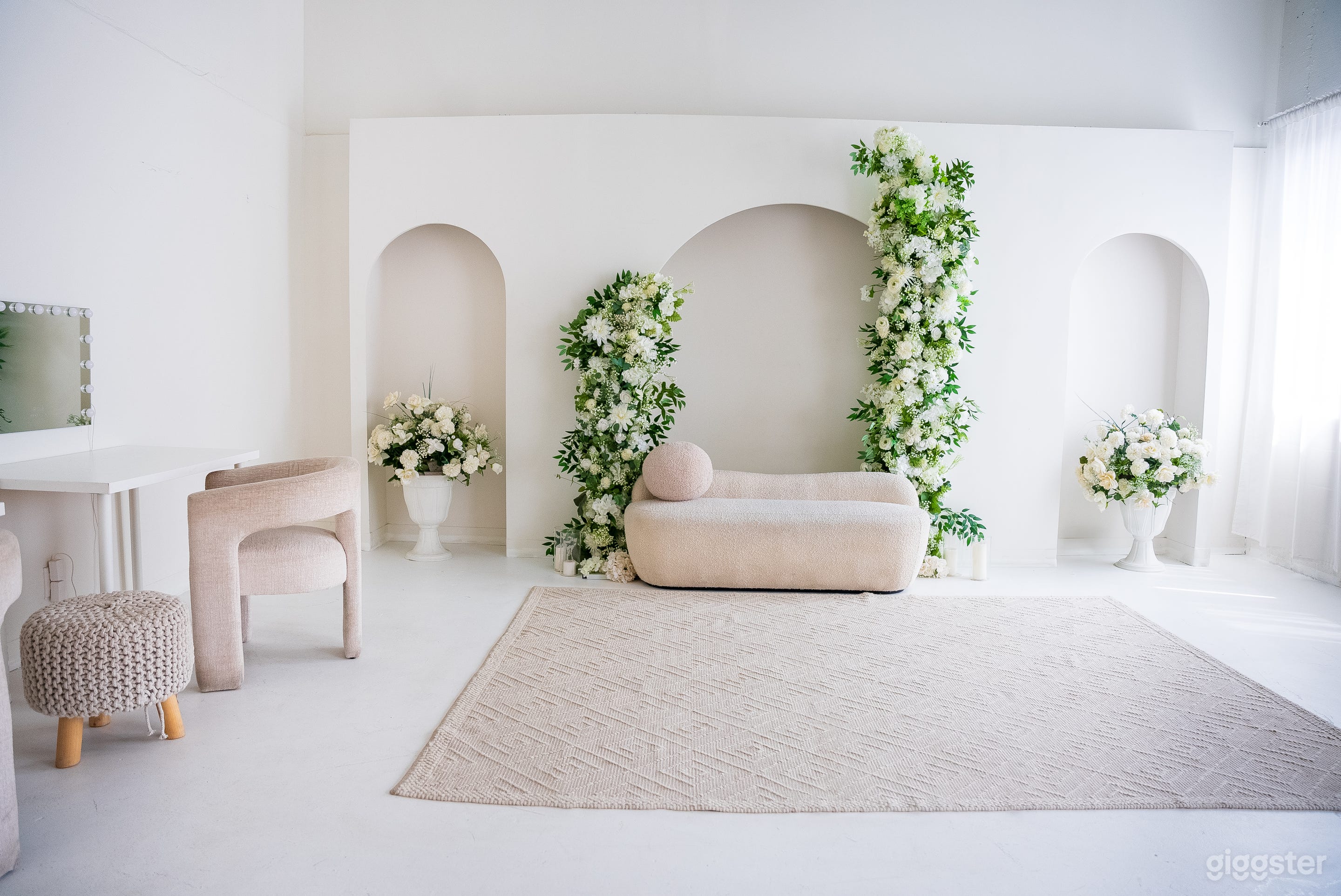 Emily in Paris and floral garden! Photo 2