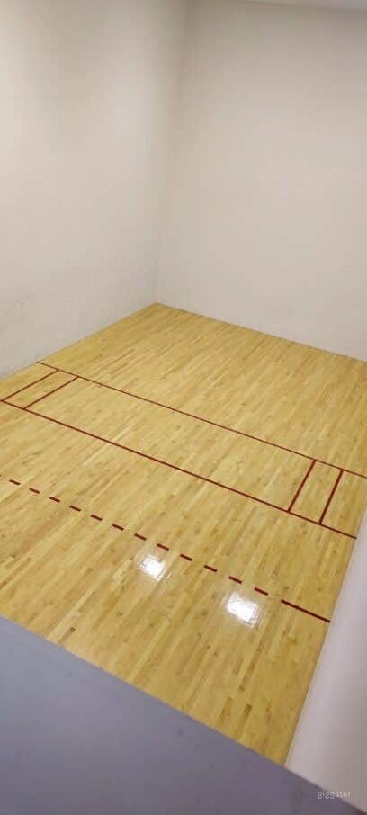 Racquetball Court  Photo 2