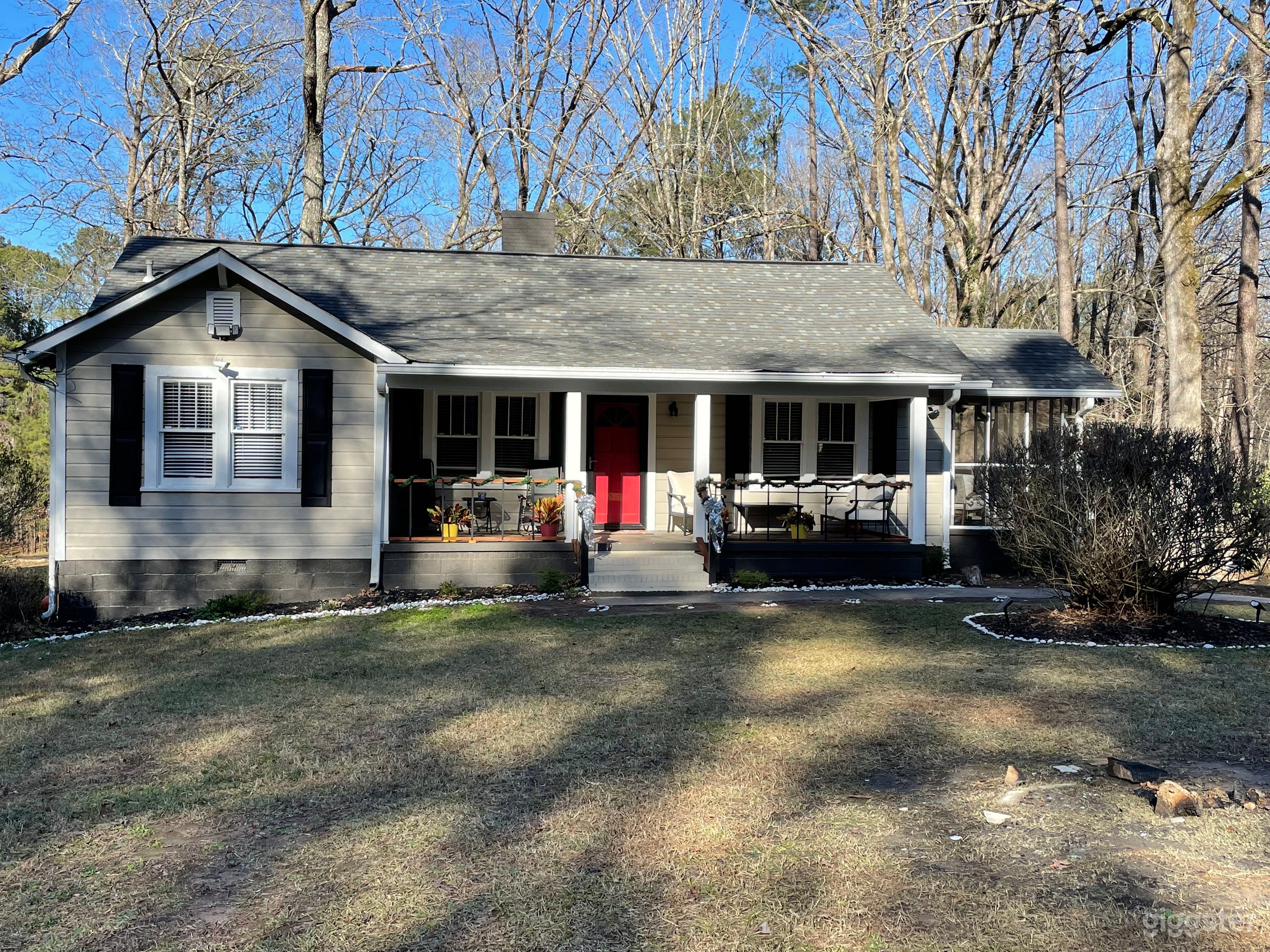 The 2 Bed /1 Bath Cottage @BeaneAcres