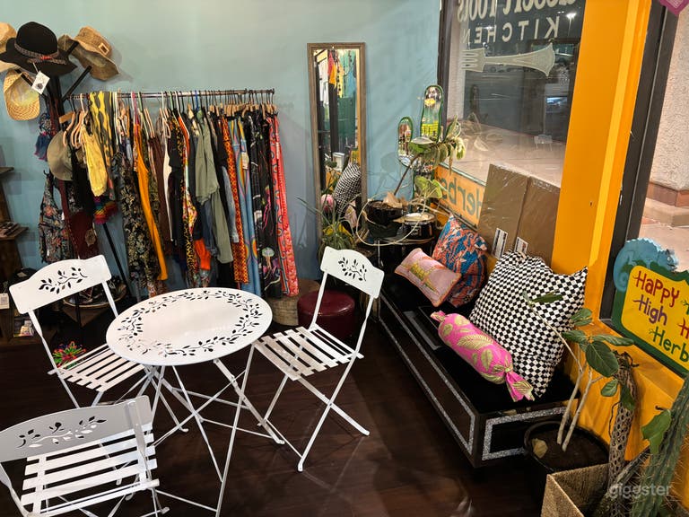  Cafe apothecary third space 