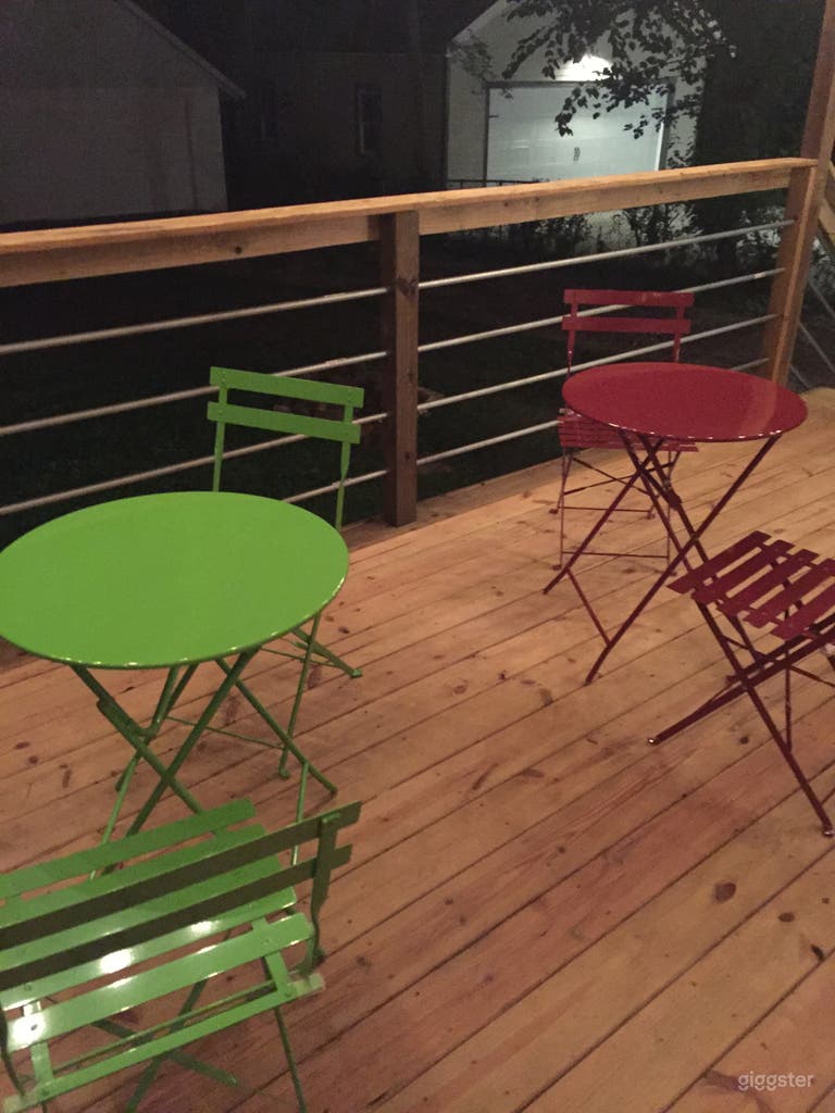  Back deck with huge back yard! 