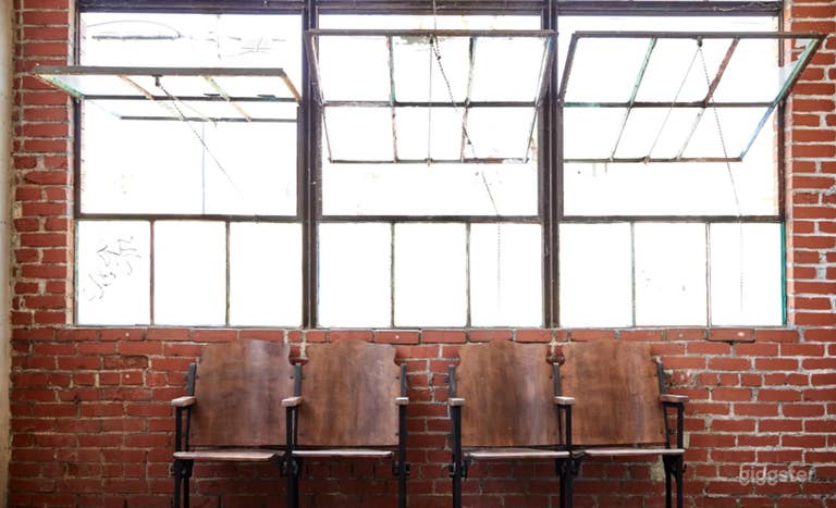  Versatile Coworking Space  