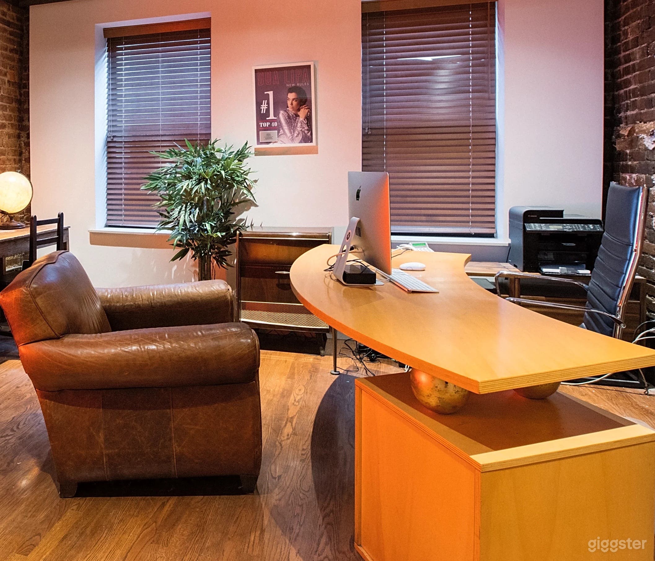 Exceptional Office Space Photo 3