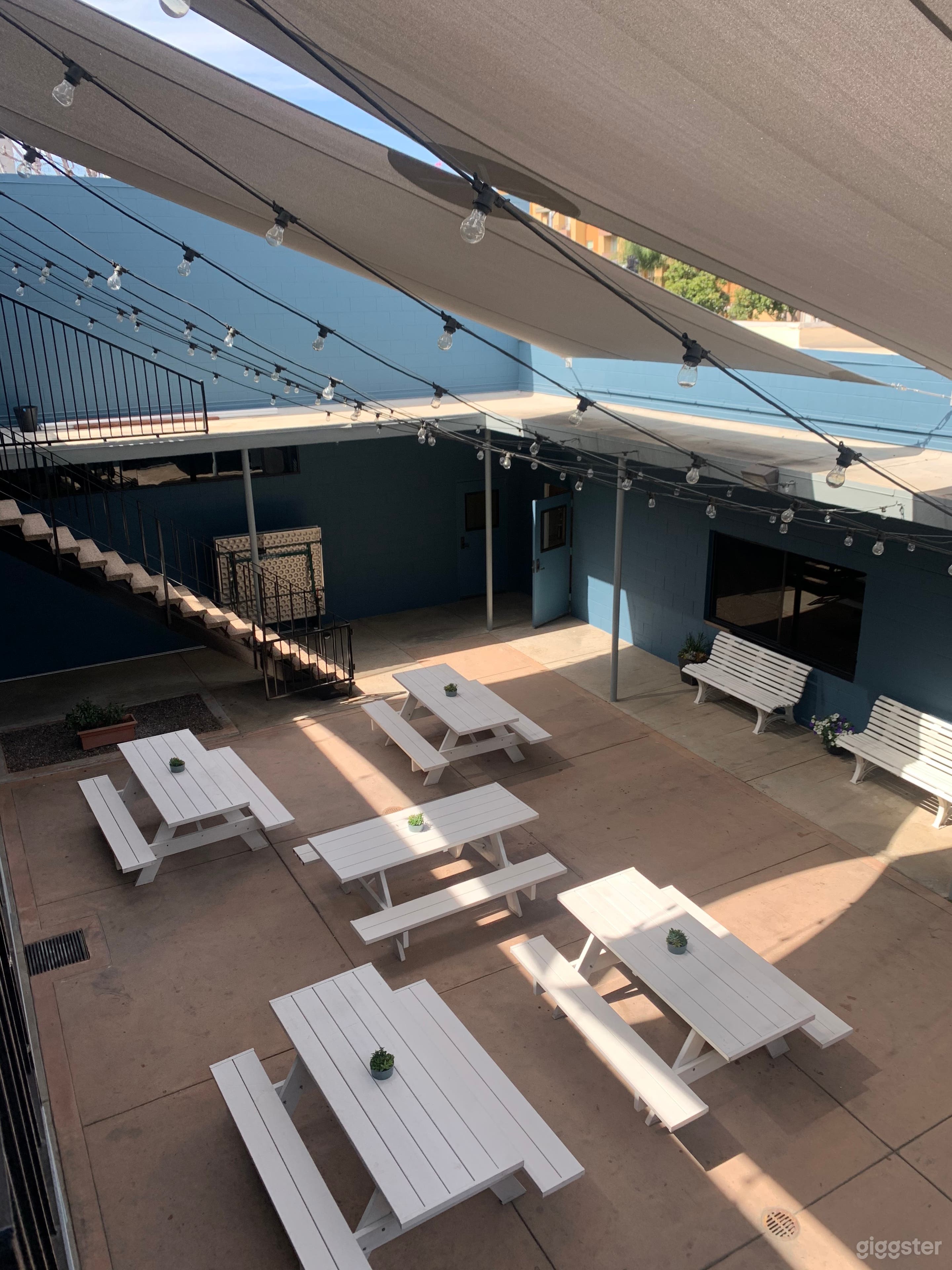 Outdoor Eating Areea