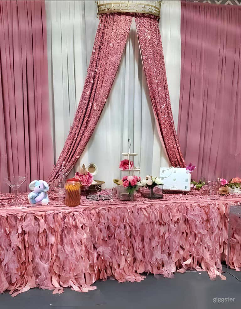  Elegant Royal Event Venue in Memphis 