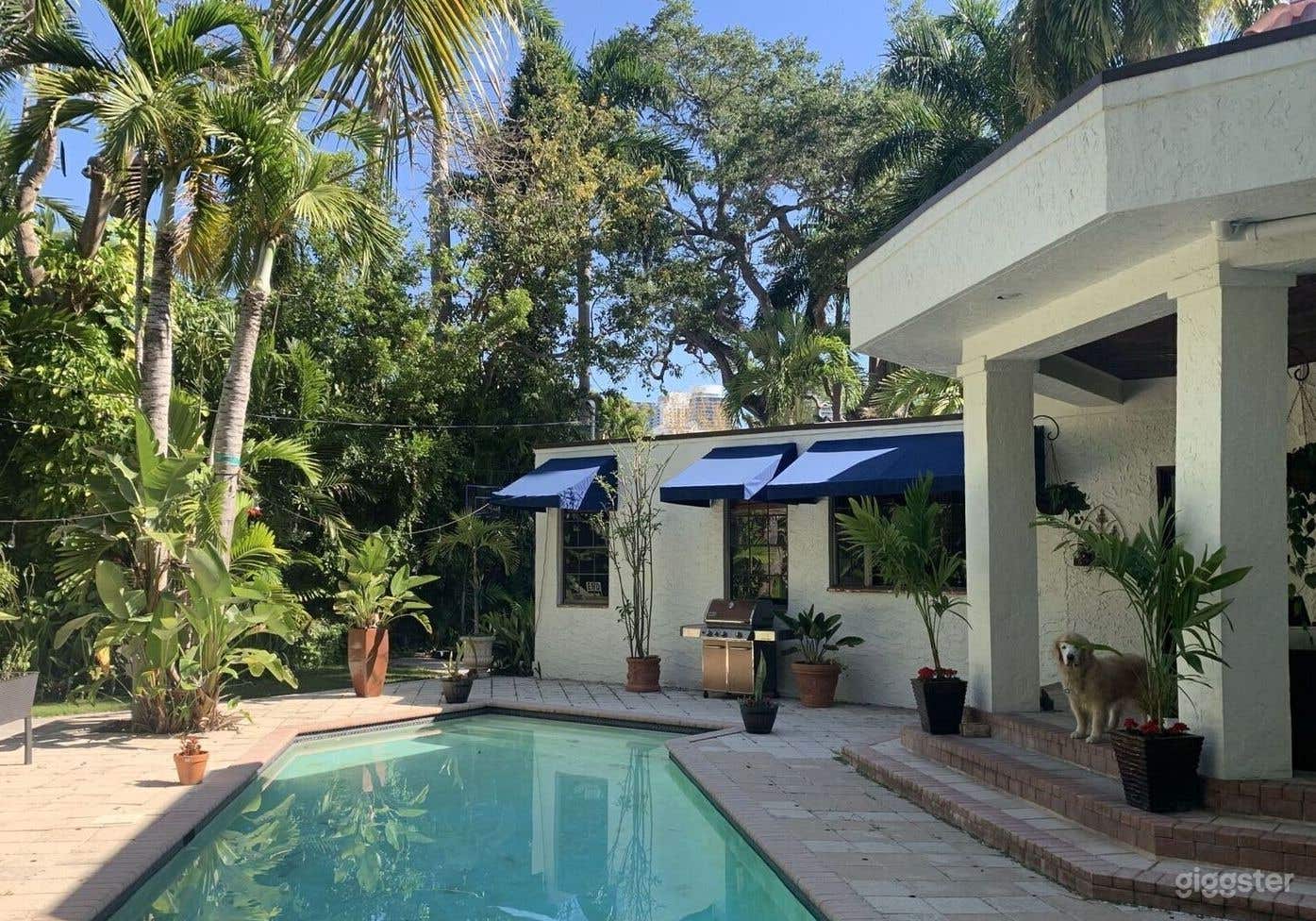 Tropical Paradise with Elegant Poolside Retreat Photo 1