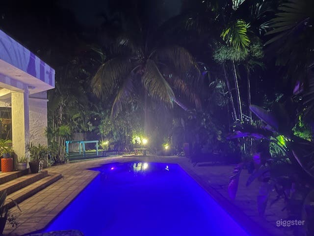  Tropical Paradise with Elegant Poolside Retreat 