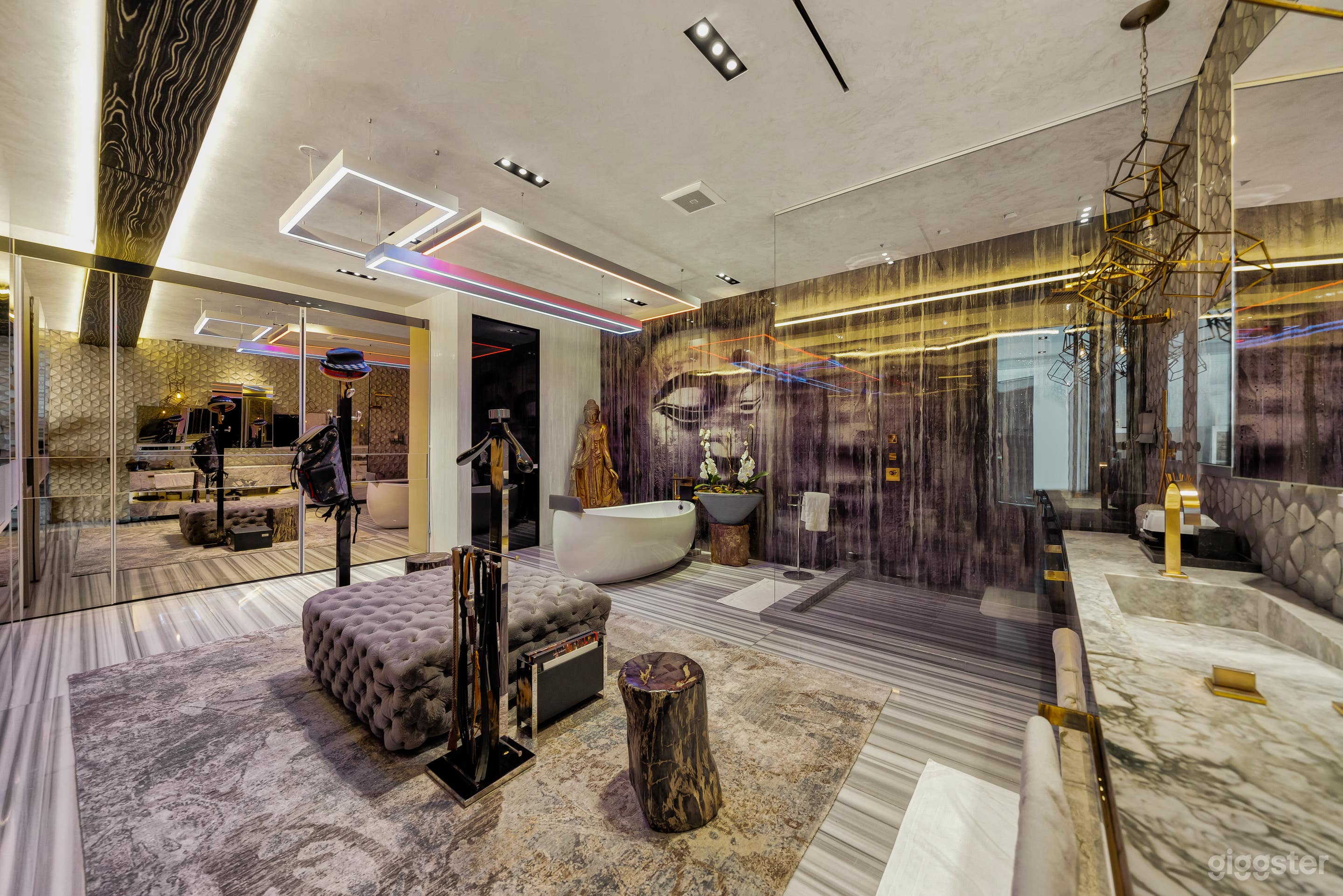 Master Bedroom Shower,with bathtub.