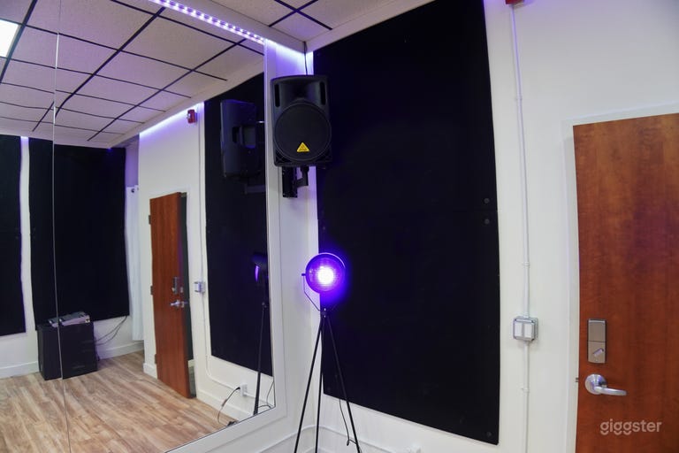  Rehearsal Dance Studio 