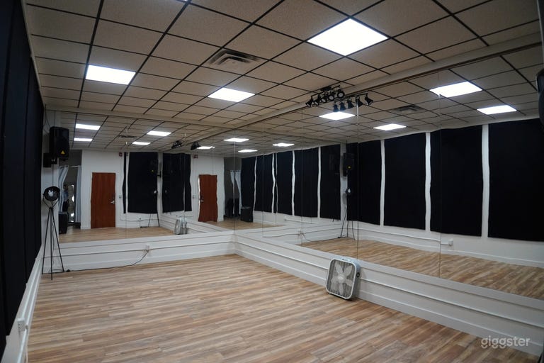  Rehearsal Dance Studio 