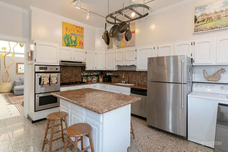  Gorgeous Architecture and Art, easy parking 