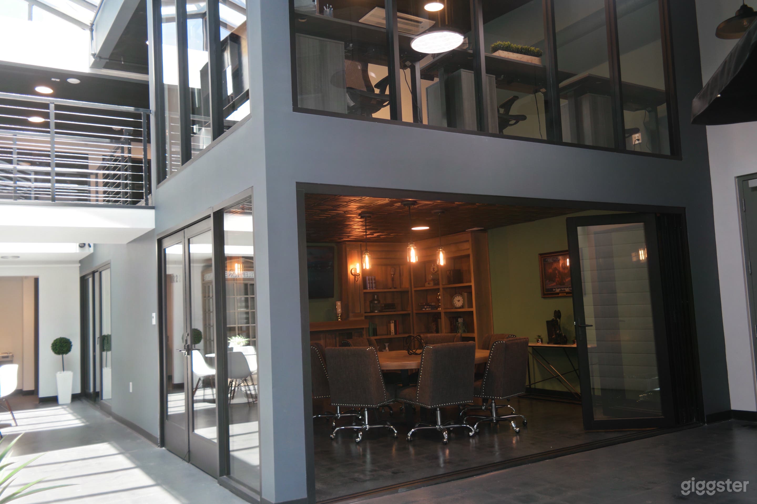 Unique Library Meeting Room - Vista, CA Photo 3