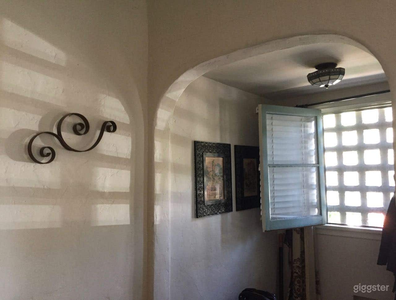 Milo Terrace Foyer (note: this room is painted gold now)