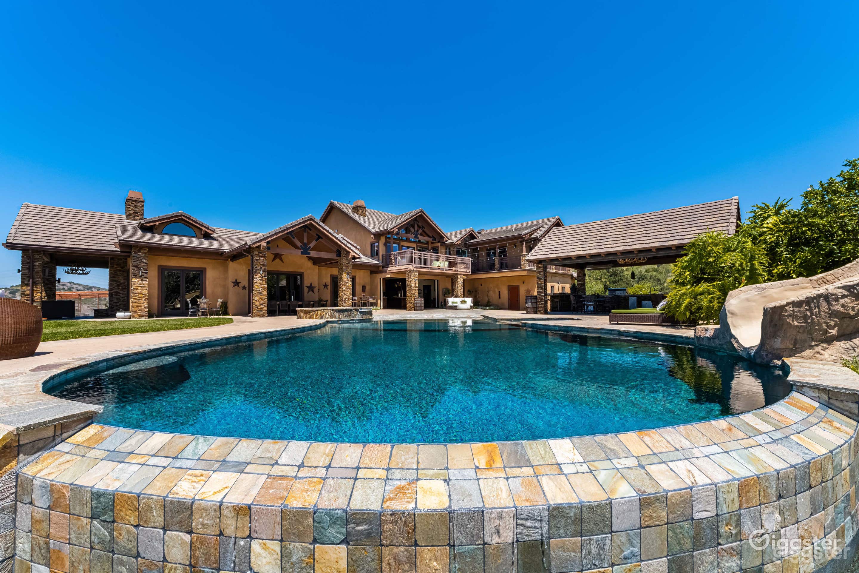 Grinhart Pool Photo 2