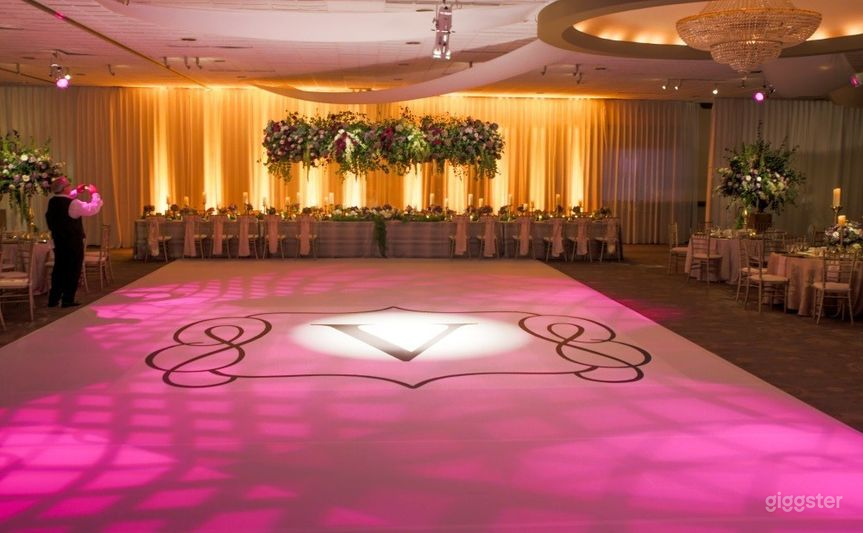 Ideal Grand Ballroom in Ohio Photo 1