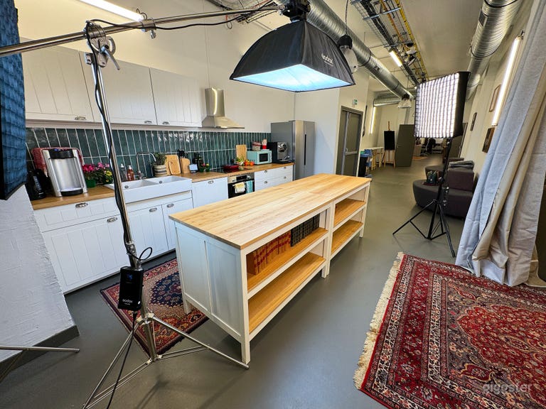  Grand studio cuisine photo et vidéo en plein coeur 