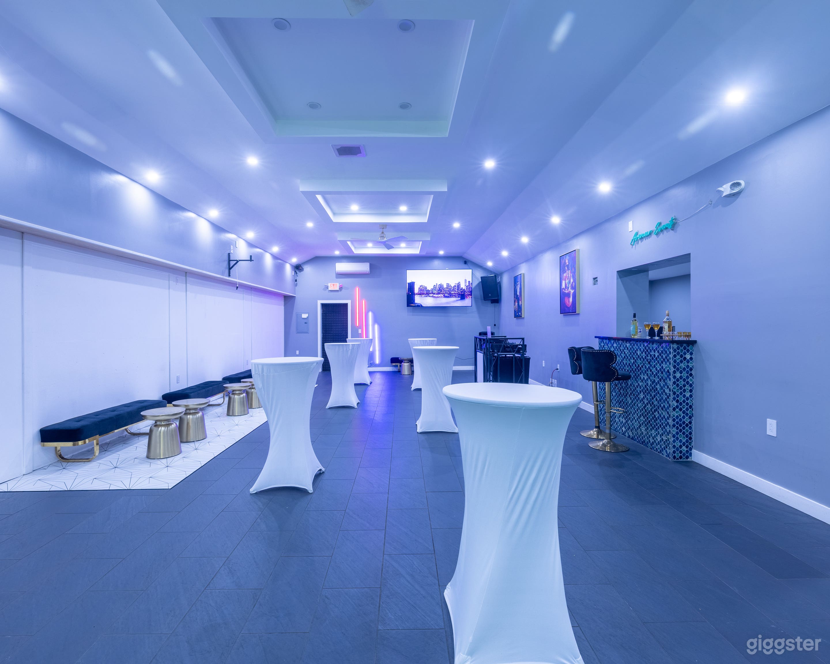 Elevate your event at Soqul. A sophisticated, customizable venue for BYOB parties, brand launches, and social gatherings.