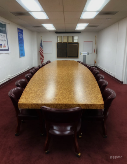  Well-Equip Conference Room in Downtown Lancaster 