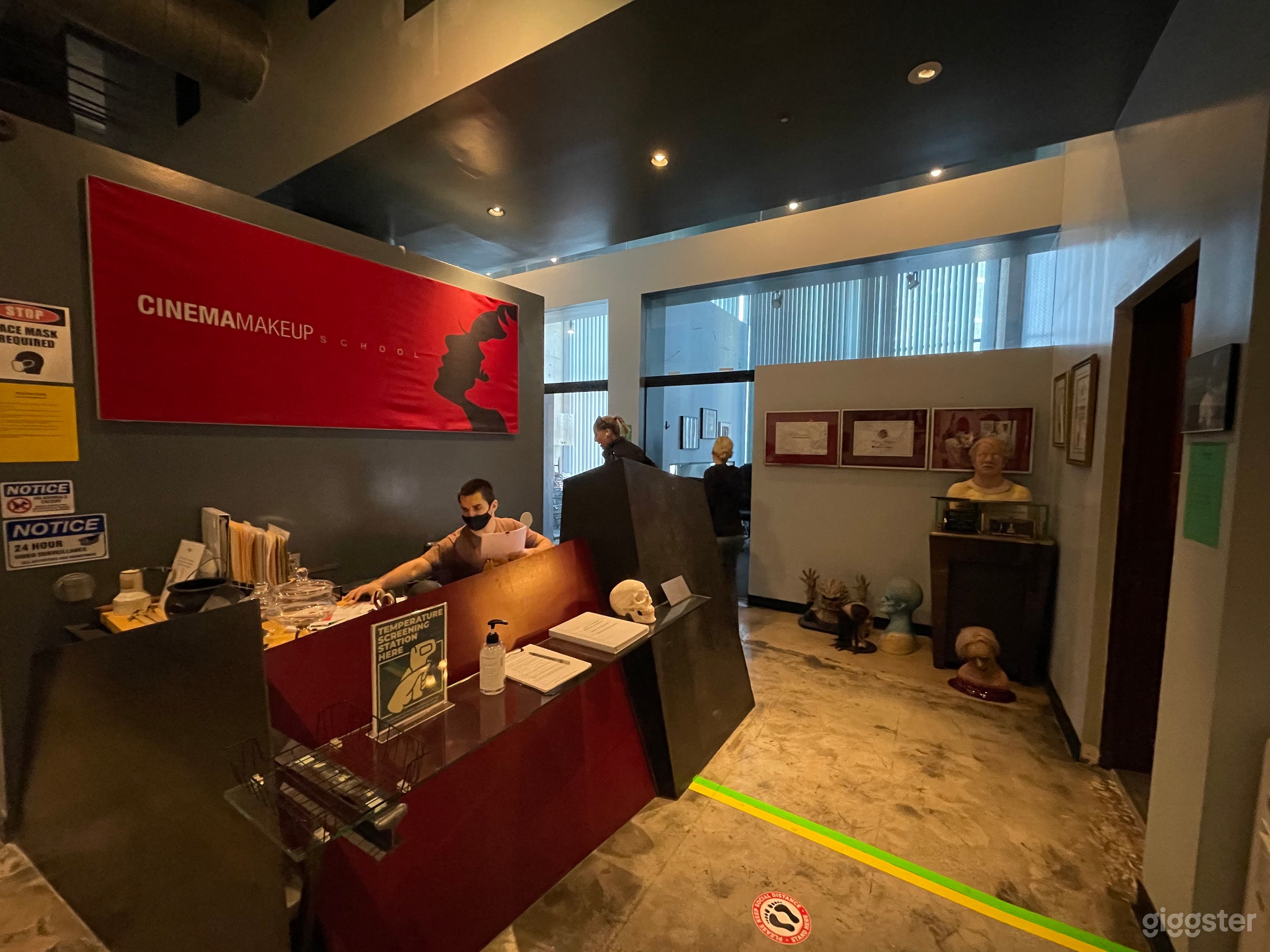 Front Desk space walking into our suite