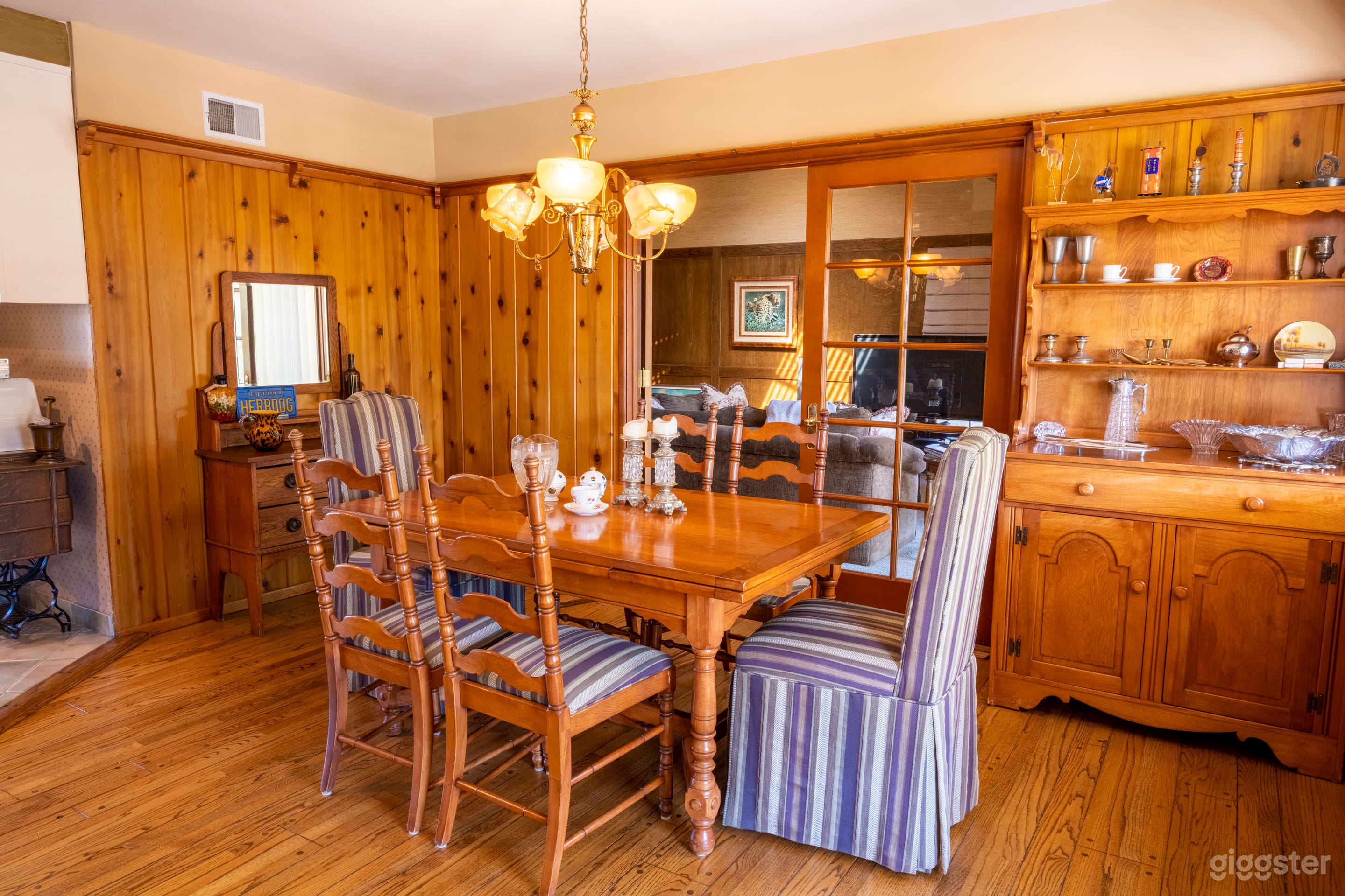 RUSTIC CHIC: CALIFORNIA RANCH-STYLE GEM Photo 4