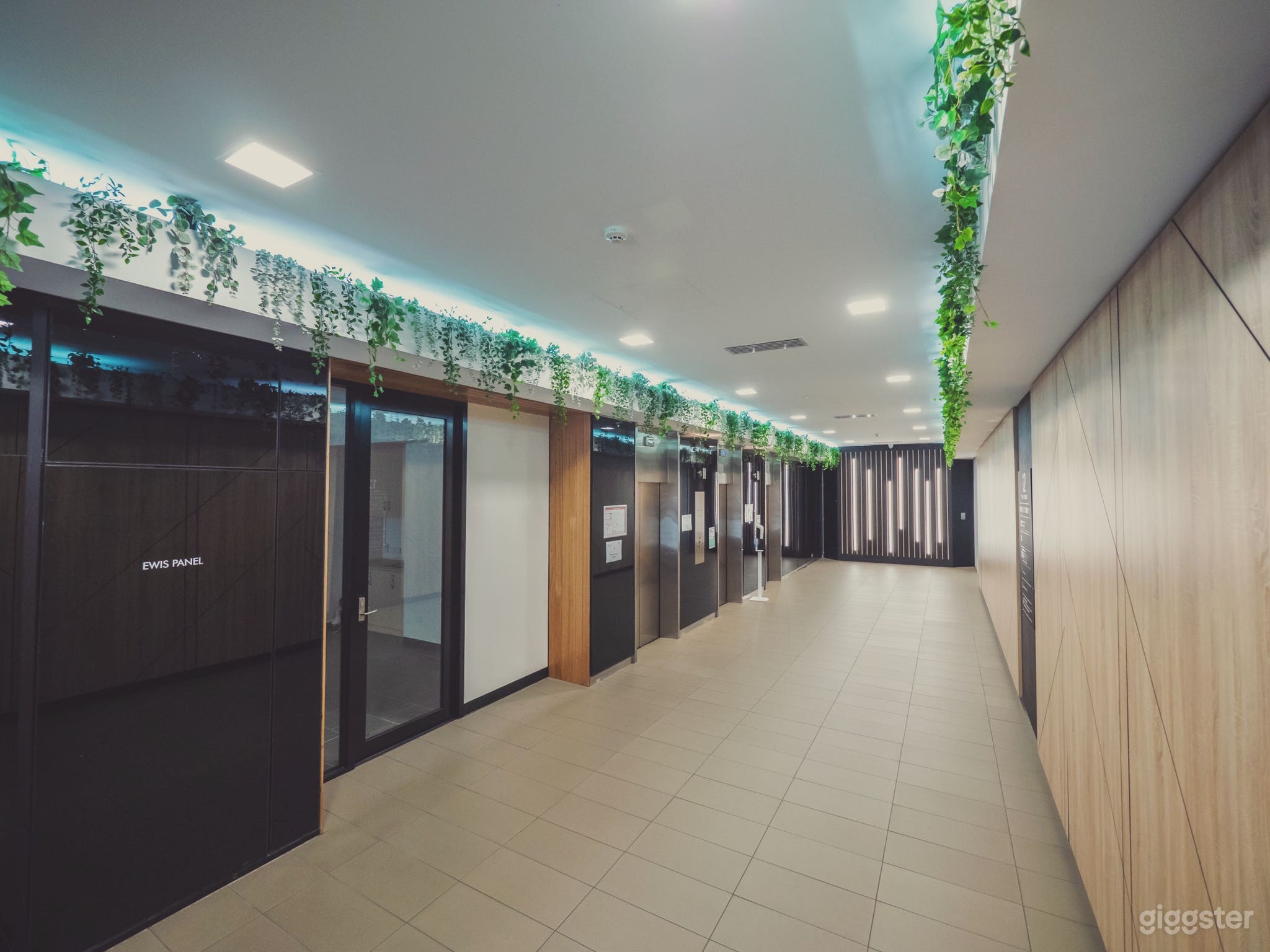 Meeting Room for 2-3 People in Adelaide's Boutique Office Space Photo 4