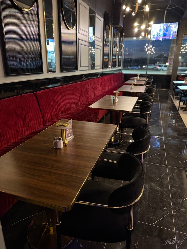  Vibrant and Versatile Venue 