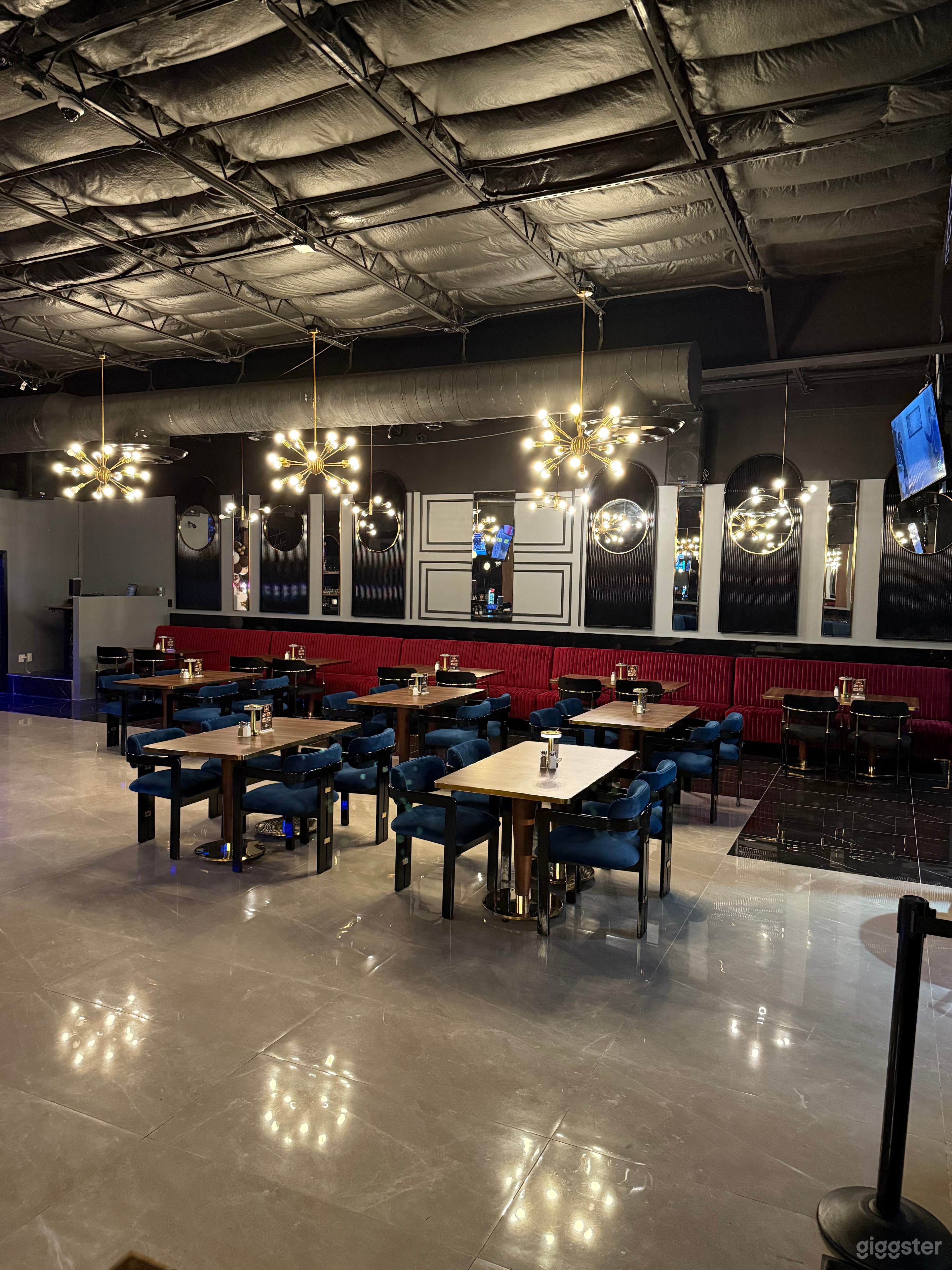 Vibrant and Versatile Venue Photo 3