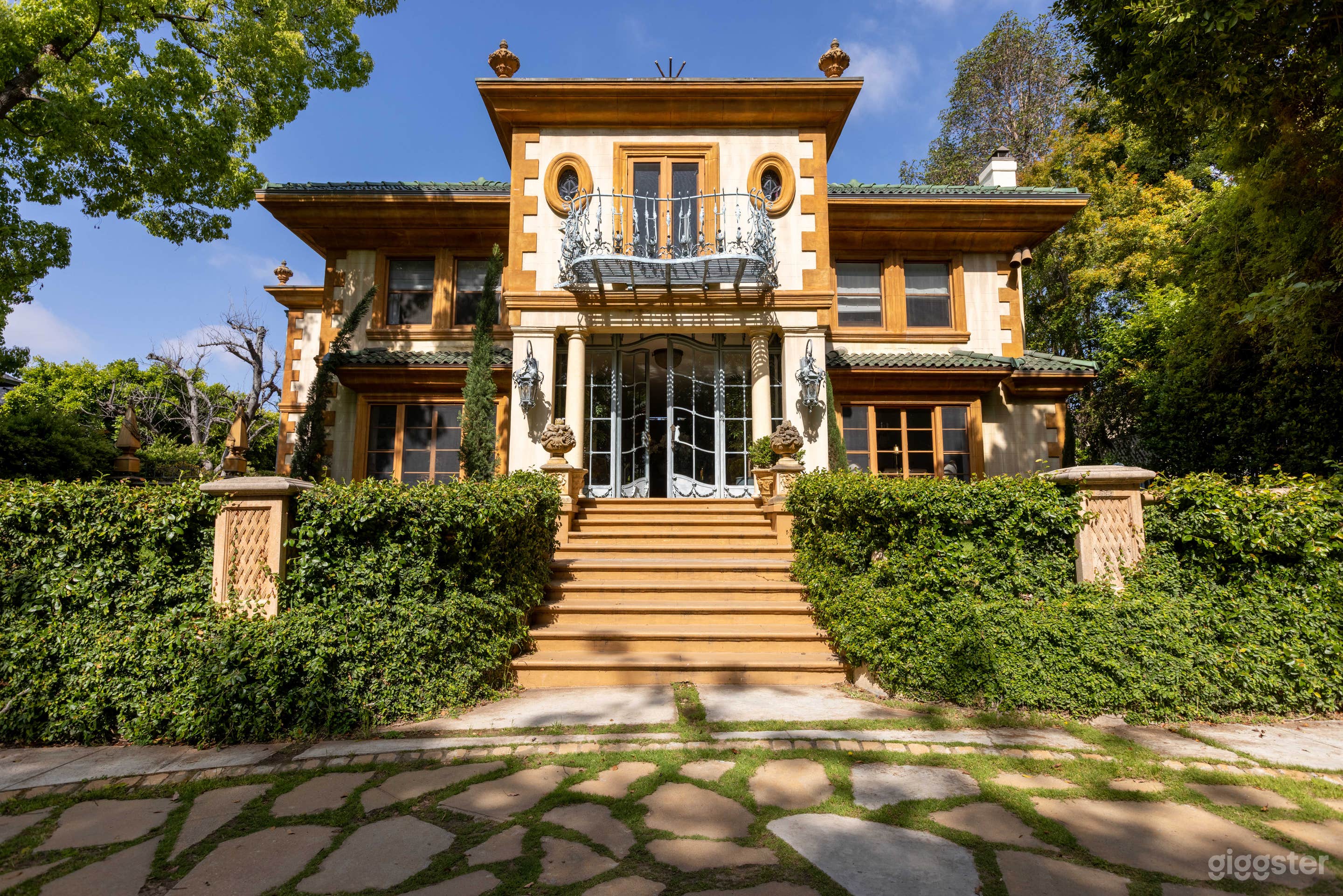 Mansion No.1670 Photo 2