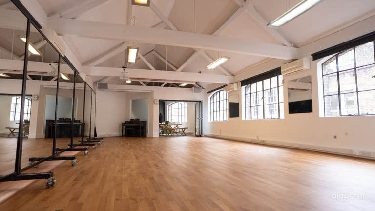  Studio 6: Top-Floor Creative & Dance Studio 