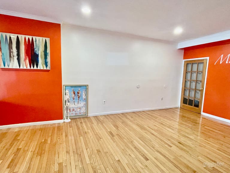  Radiant Fitness & Creative Studio 