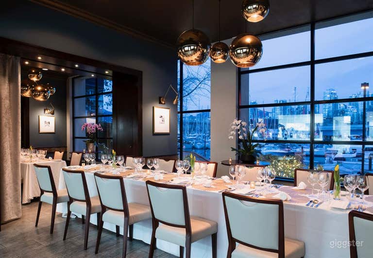  Sit-down receptions for up to 60 guests, stand up reception for 90 guests&quot; long table dinners 