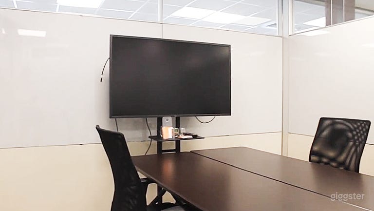  Butterfly Meeting Room  