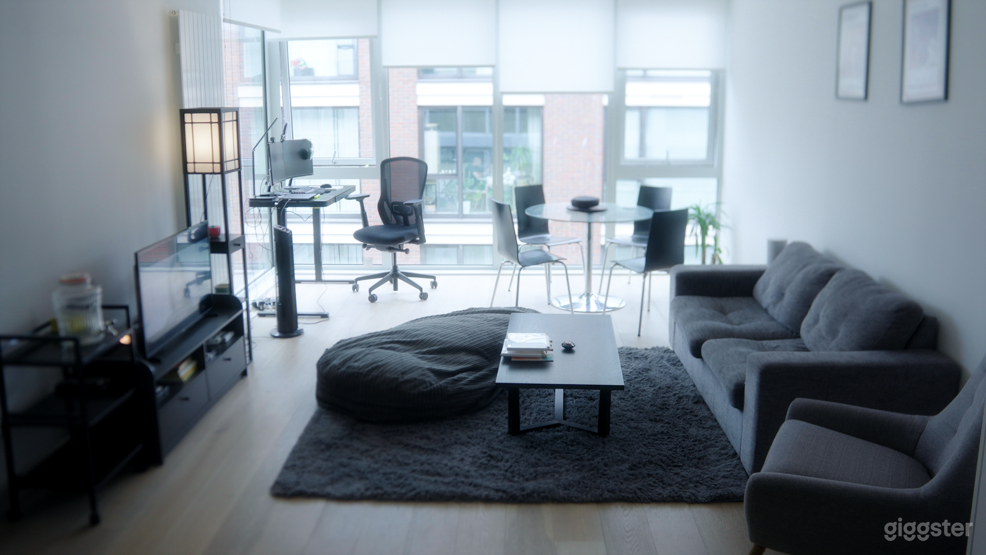 East Wing Apartment Photo 1