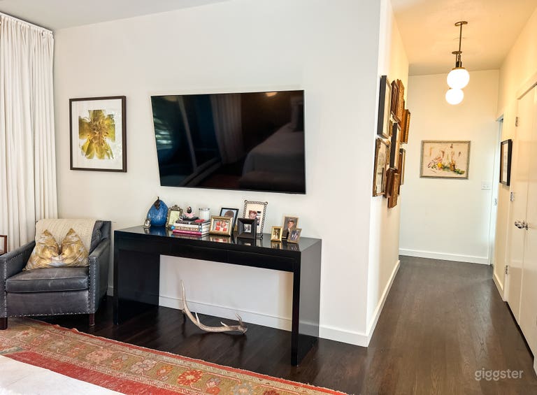  El Ojo de Ashley: Oasis Urbano Moderno 