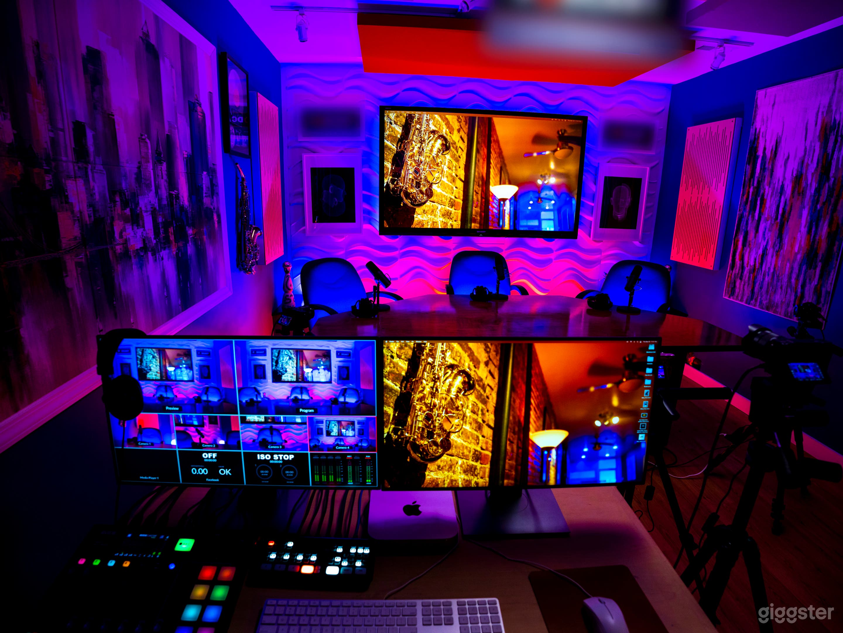 NYC’s Newest Podcast Studio Photo 1