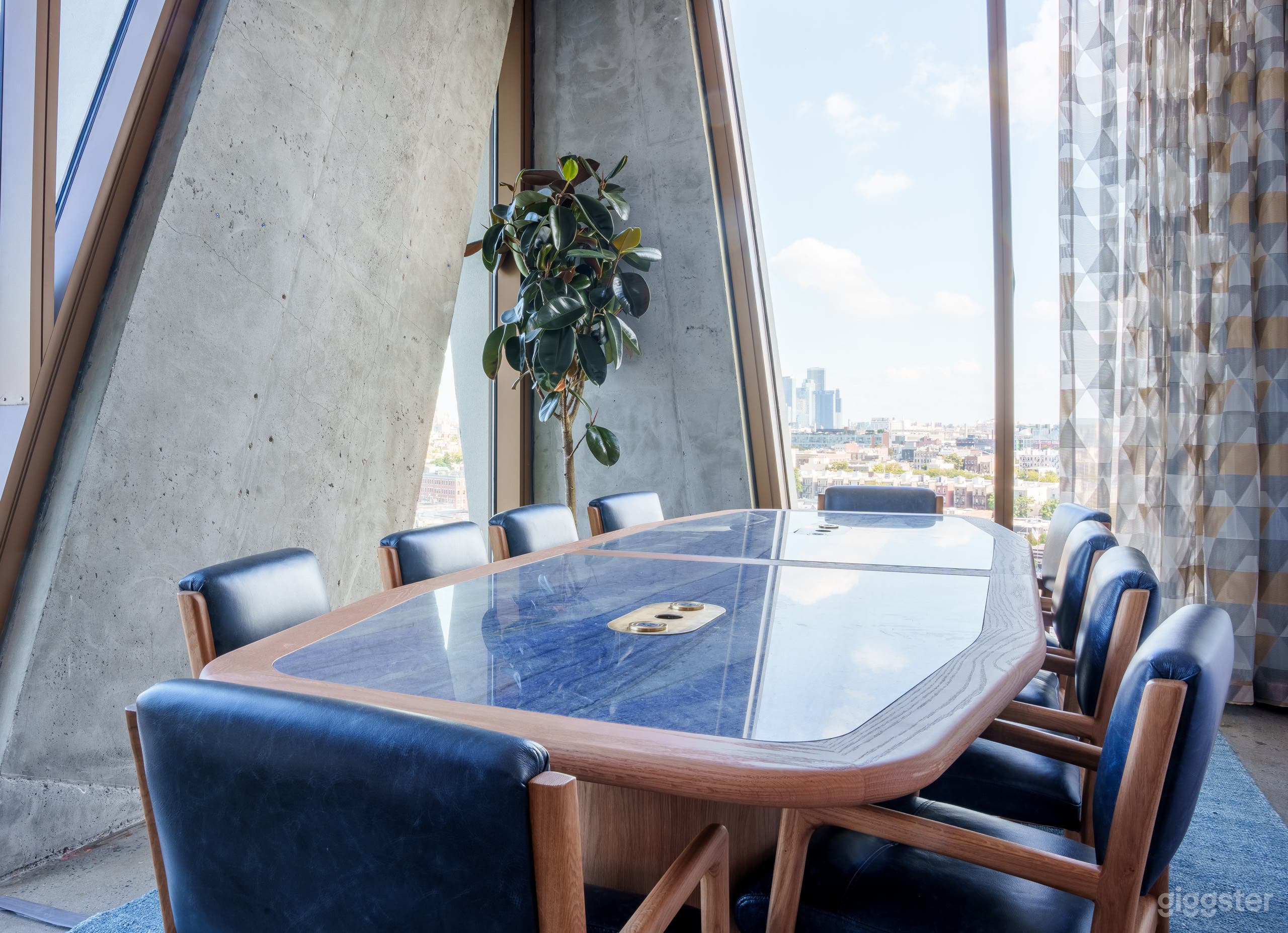 The Union Room Williamsburg Photo 1