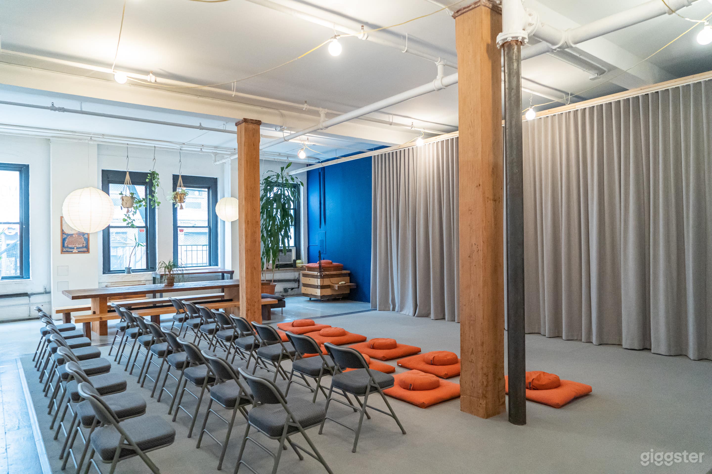 Spacious Williamsburg Industrial Loft  Photo 2