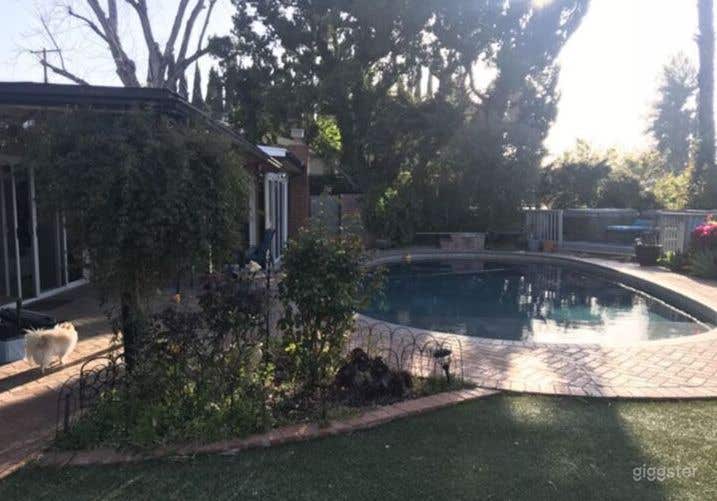 Pool with sunset view Photo 1