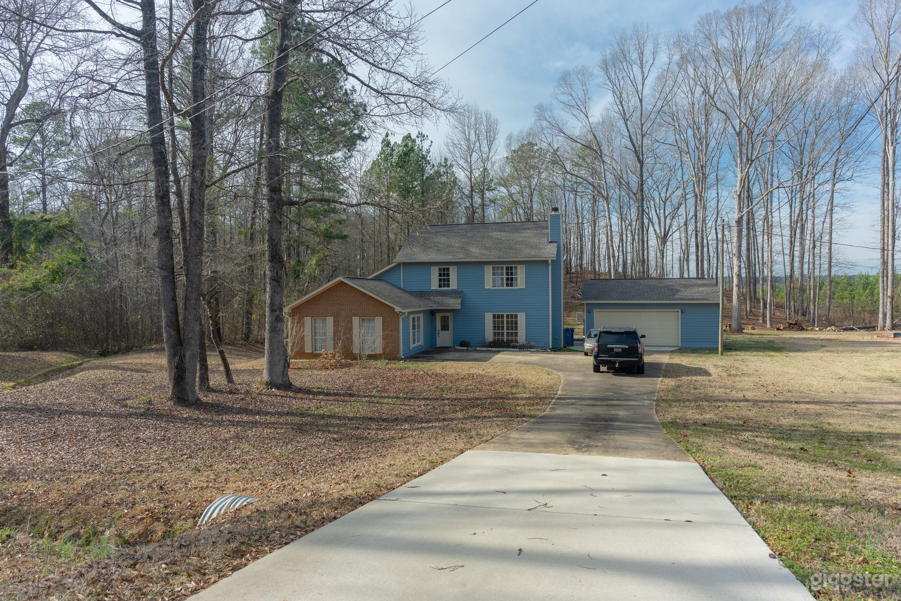 Relaxing Indoor/Outdoor Photo Shoots Photo 4