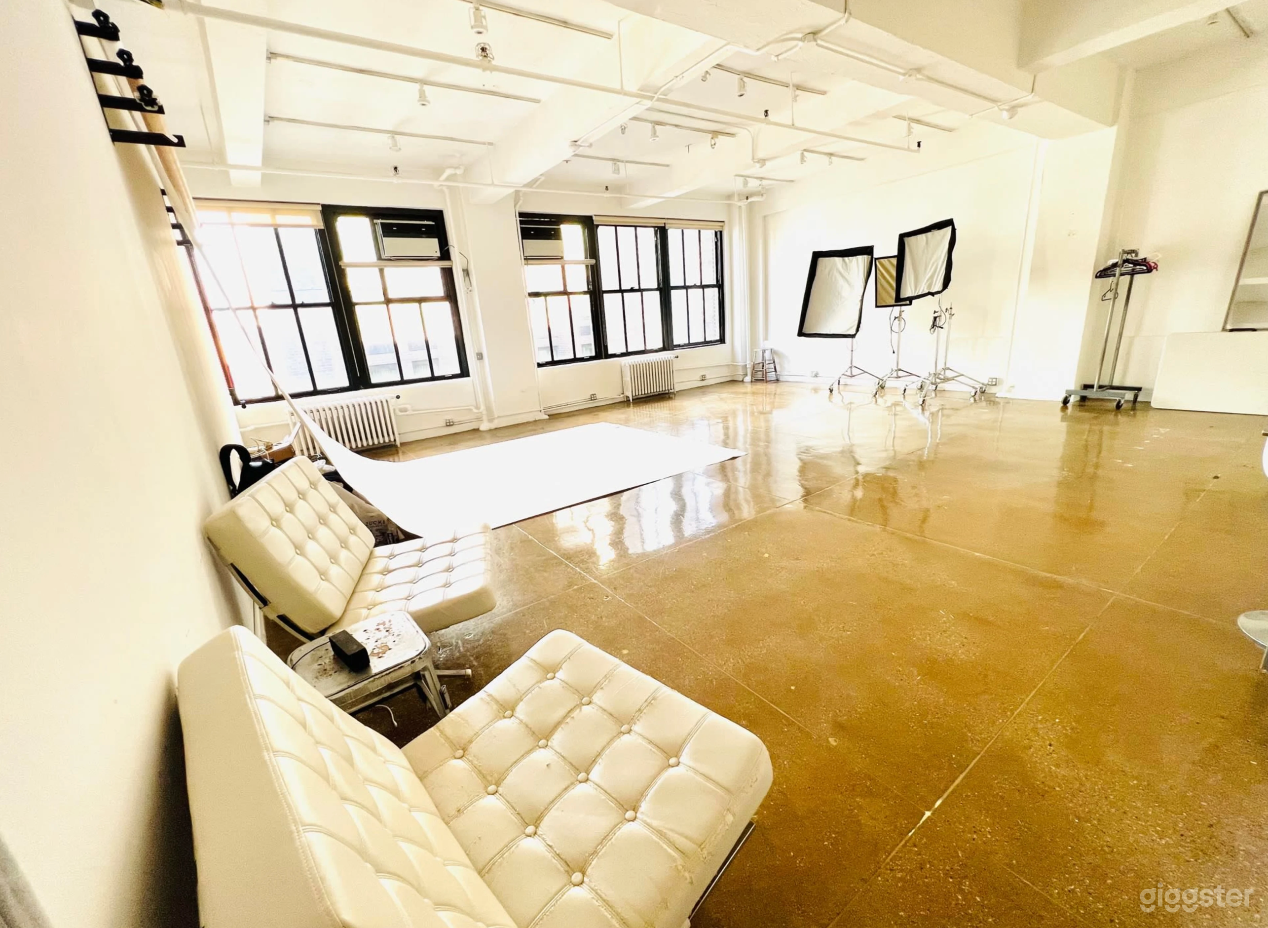 Midtown Photo Studio &amp; Meeting Space  Photo 4