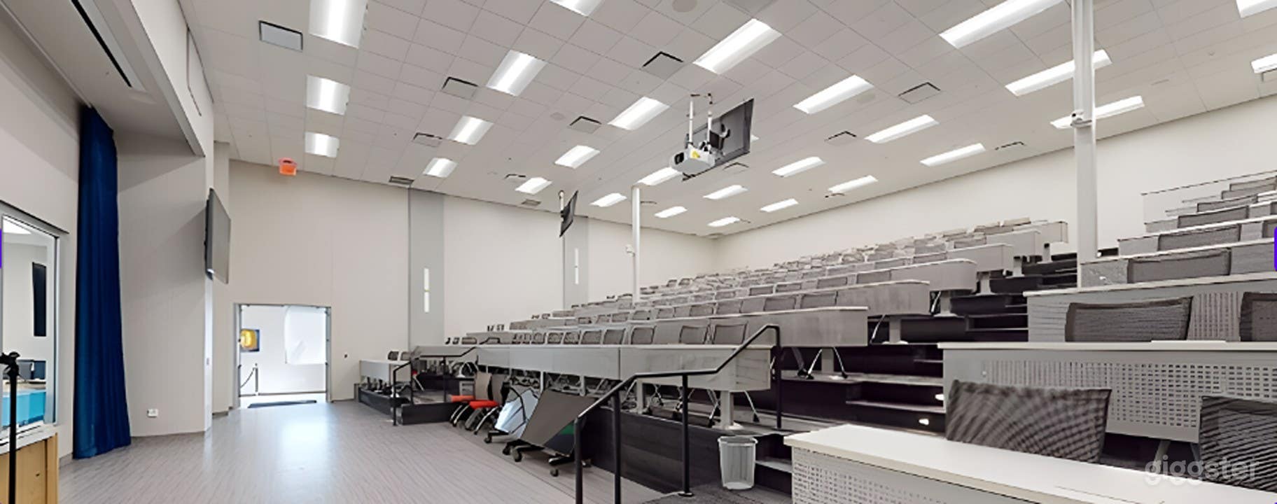 Versatile Theatre-Style Auditorium &amp; Event Space  Photo 4