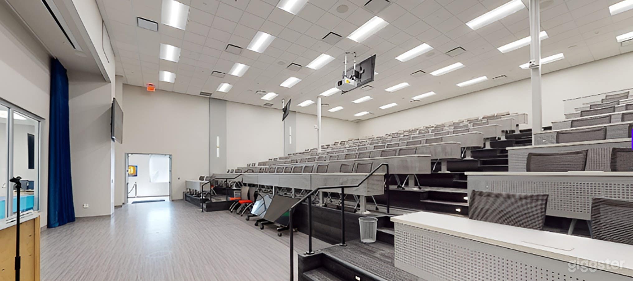 Versatile Theatre-Style Auditorium &amp; Event Space  Photo 3