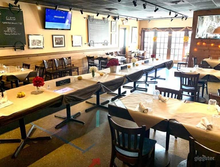  Idyllic Indoor Event Space 