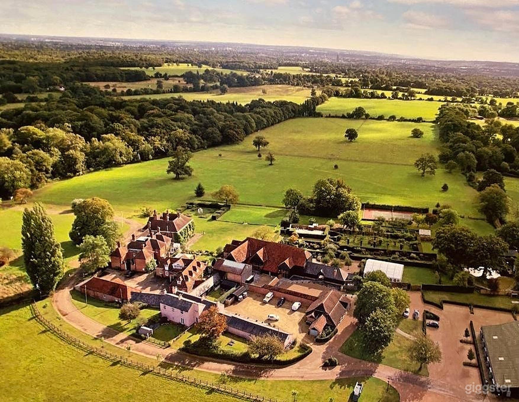 The Perfect Country Wedding Venue Photo 1